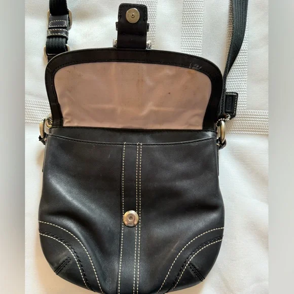 Good Condition, Coach Black Leather Crossbody Bag with Stitching - Picture 2 of 5
